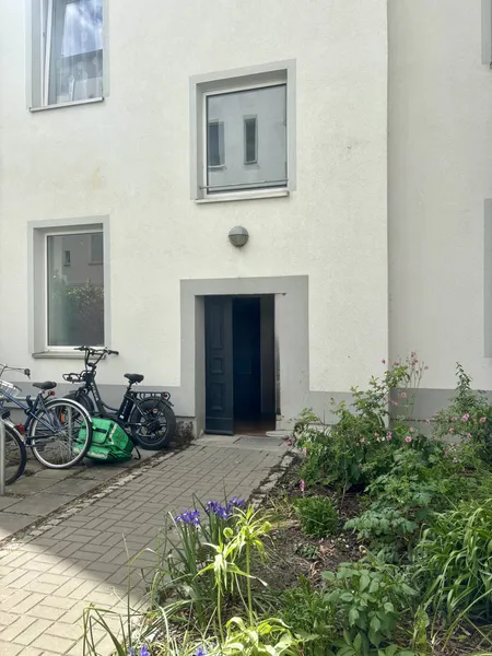 Helle 2-Zimmer-Wohnung in zentraler Lage in Berlin-Tiergarten – befristet für 1 Jahr — photo 1